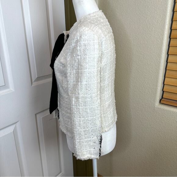 NWOT Zara White Tweed Black Bow Button Jacket Blazer. Blogger Fave. - Picture 13 of 15